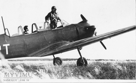 Jak-18