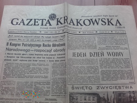 Duże zdjęcie Gazeta Krakowska 09 maj 1987