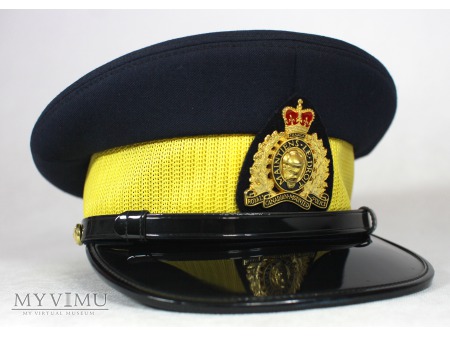 Czapka kanadyjskiego policjanta